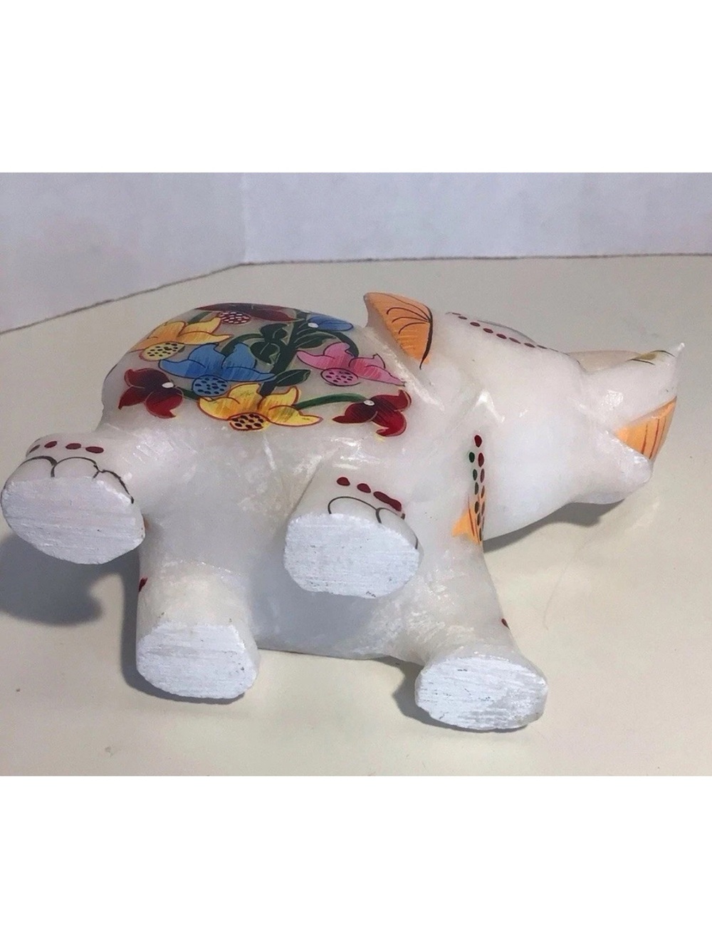 Cute elephant figurine with trunk raised - Picture 10 of 10